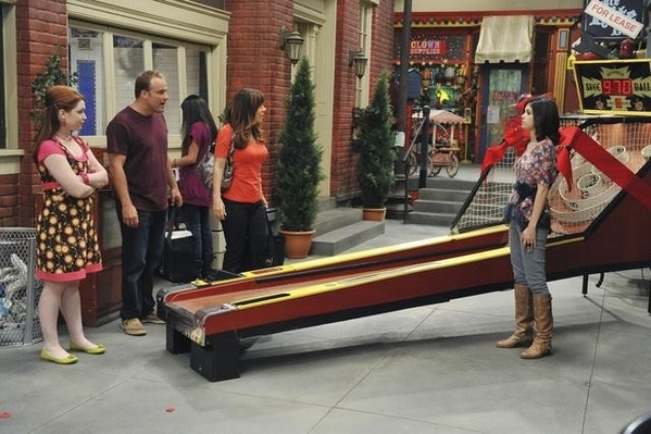 normal_007 - Wizards of Waverly Place Season 4 Episode 4 Journey to the Center of Mason Stills