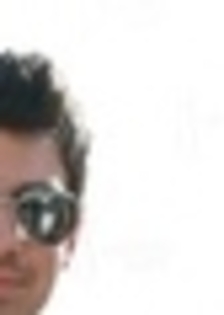 23748794_GXFRDVVGO_003