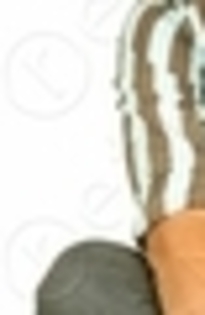 27283331_IDRKTARTI_004