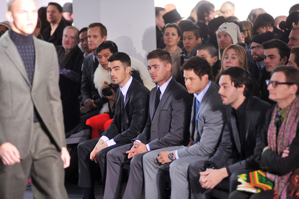 Joe+Jonas+Calvin+Klein+Men+Collection+Front+I2JA2EQ5pkAl - Calvin Klein Men s Collection - Front Row - Fall 2011 Mercedes-Benz Fashion Week