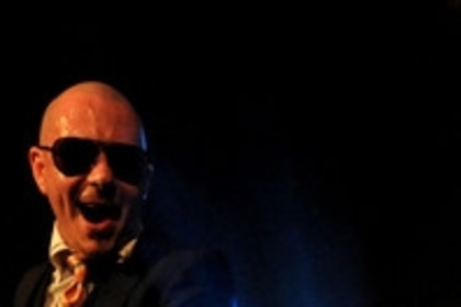 Pitbull+AXE+Lounge+Late+Night+Super+Bowl+9LauEAaotmpl_002 - puzle cu vedete