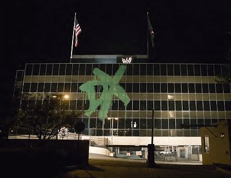 10532_153447402085_151664282085_2507226_6652632_n