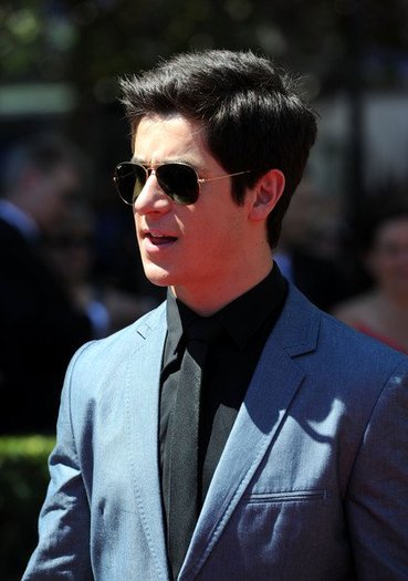 182866_111013045642761_108464925897573_83759_3389896_n - David Henrie