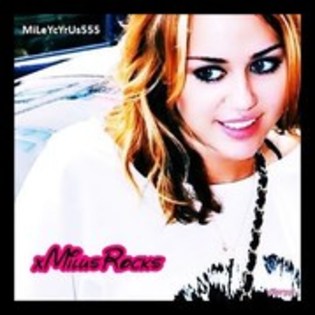 30054220 - Miley Cyrus 4