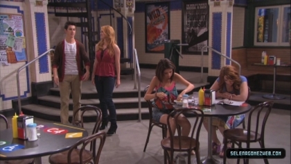normal_selena-gomez-0102 - Wizards of Waverly Place Season 4 Dancing with Angels Screencaps