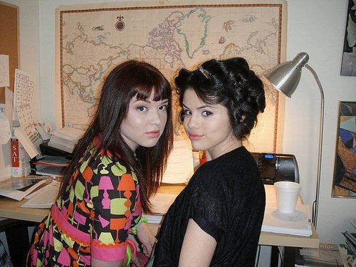 157095_138632666192411_119049044817440_183897_4931443_n - Selena Gomez