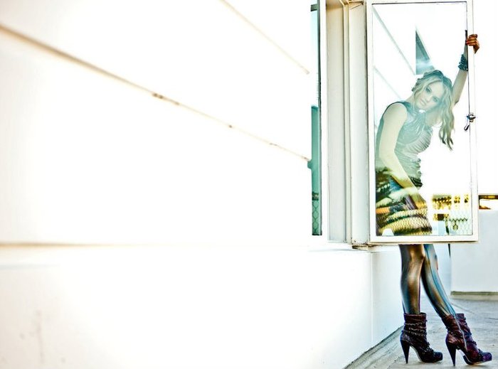 73191_451508380657_354972845657_5989695_3114003_n - Debby Ryan