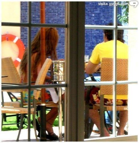 Desayunando - Anahi si Alfonso