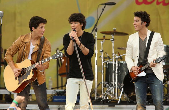Jonas+Brothers+Perform+ABC+Good+Morning+America+KMd4unKP5bDl - The Jonas Brothers Perform On ABC s Good Morning America