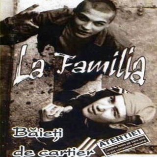 la familia - Voteaza cea mai cool trupa