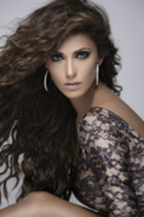 31267499_RAAUTVSCI - Micile Vedete
