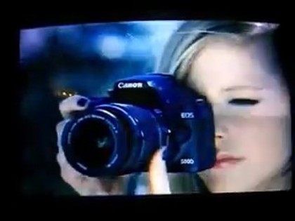 bscap0016 - Avril Lavigne - Canon Singapore Comercial - Captures by me
