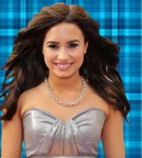 22075668_LFEAVBSYC - demi lovato