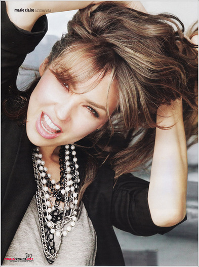 Thalia-Marie-Claire-4
