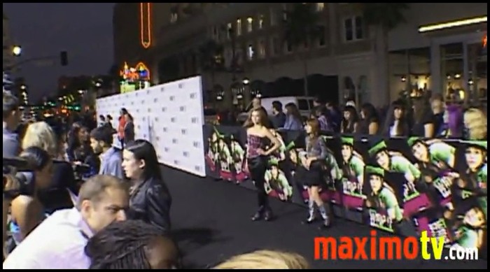 bscap0211 - 0 Bella Thorne at WHIP IT Premiere in Hollywood 0