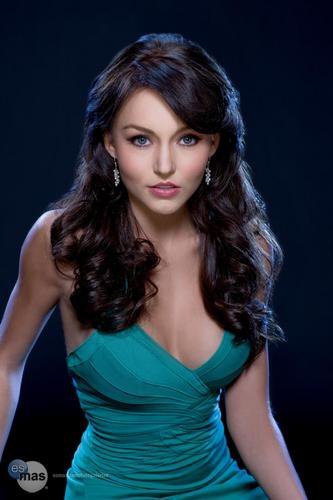 40182_423400698466_39682108466_4749244_506298_n - POZE ANGELIQUE BOYER