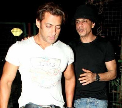 Salman-Khan-and-Shahrukh-Khan-meets-with-Akshay-Kumar