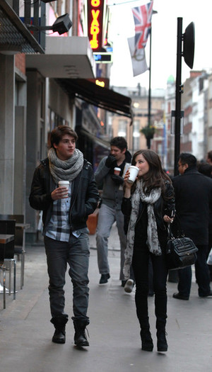 Gregg+Sulkin+Gregg+Sulkin+London+Sighting+67ikiuKOtjPl