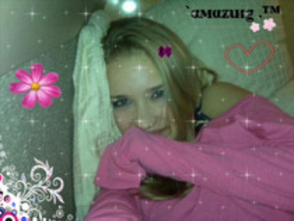 30477025_QCAKRTWFV - emily osment