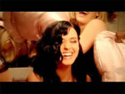 30632594_LPPUIDIYV - katy perry i kissed a girl