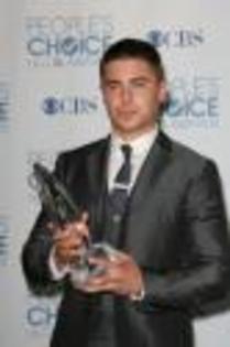 people-choice-2010-pictures (20) - Ashley si Zac