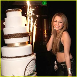 miley-cyrus-bday-trousdale