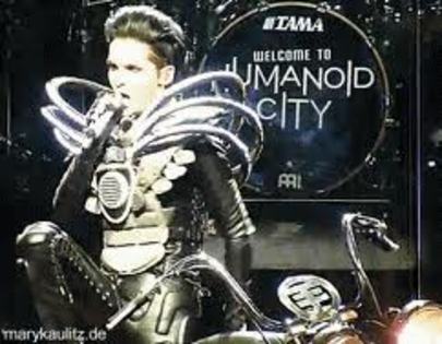 images (15) - poze vechi si noi cu Bill Kaulitz