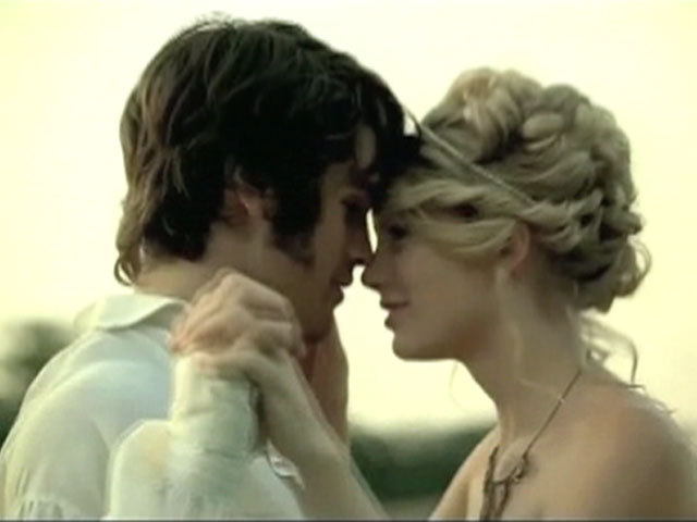 75186_video-663906-music-video-taylor-swift-love-story[1] - TAYLOR SWIFT