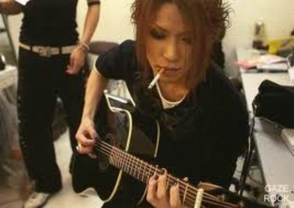 images (10) - Aoi-poze2011