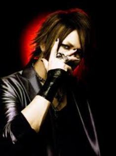 images (18) - Aoi-poze2011