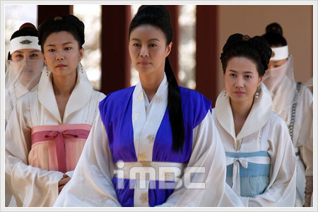 photo32111no10711x16x - cq---legendele palatului_printul jumong---qc