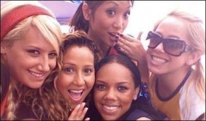 180541_137963189601764_100001642518988_251783_531559_n