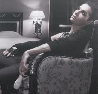 images (2) - Postere cu Tokio Hotel