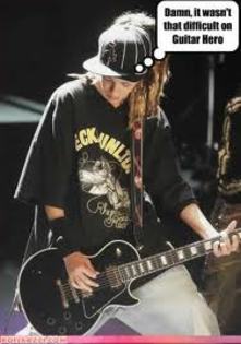 images (12) - postere cu Tom Kaulitz