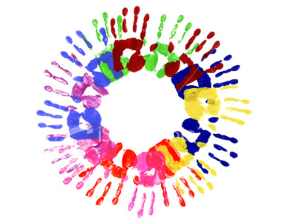 istockphoto_6421625-handprints-circle-multicolor[1]