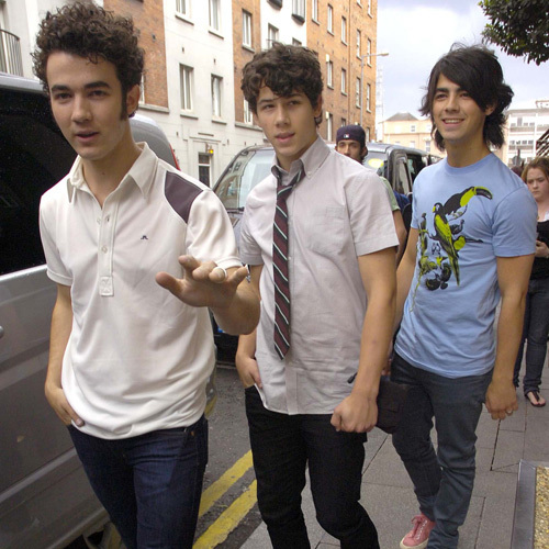 Joe-Jonas si fratii lui - Joe Jonas