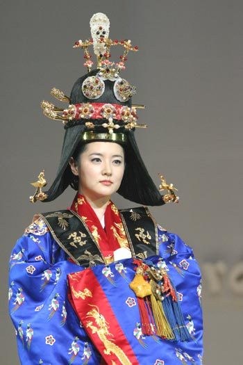 costum chosun deregina - costume chosun