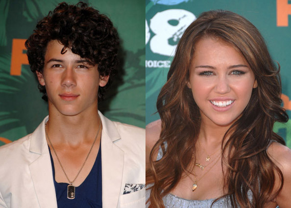 Miley Cyrus si Nick Jonas - A VEDETE DISNEY