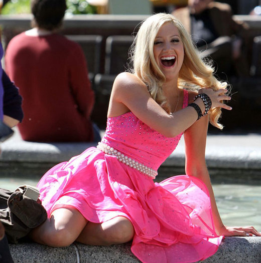 ashley-tisdale-austin-bradl(1)[1]