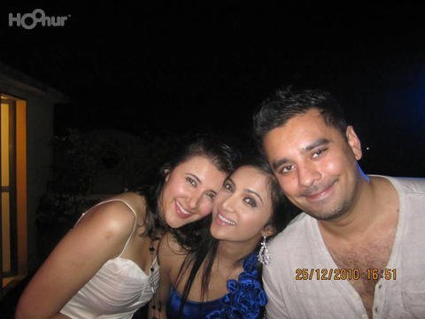 168089_191125527569043_141600485854881_827004_5968227_n - ArmaanRiddhima photo new