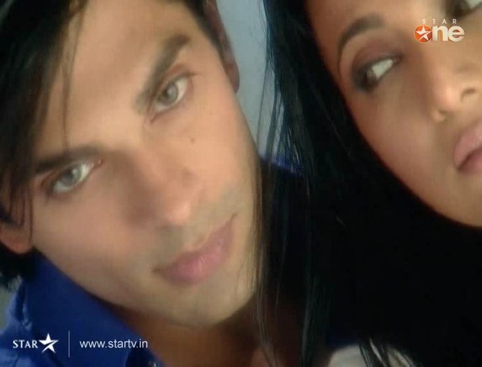 DillMillGayye-666-3-Episode666-Clip34DillMillGayye93690012_0025 - ArmaanRiddhima photo new
