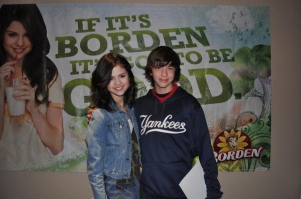 DSC_0086_2 - xSelena Houston Rodeo 2010