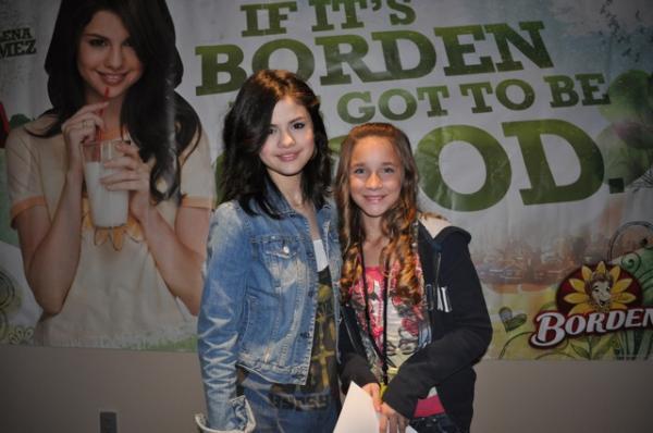 DSC_0074_2 - xSelena Houston Rodeo 2010