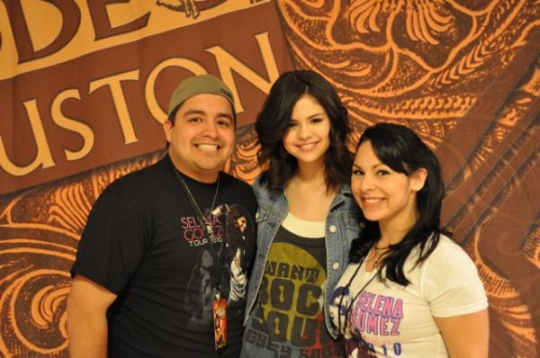 DSC_0044_1 - xSelena Houston Rodeo 2010