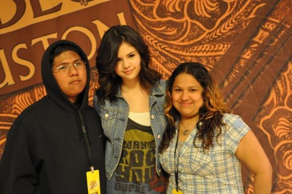 DSC_0047_0 - xSelena Houston Rodeo 2010