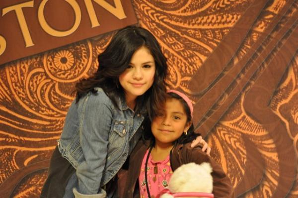 DSC_0038_3 - xSelena Houston Rodeo 2010