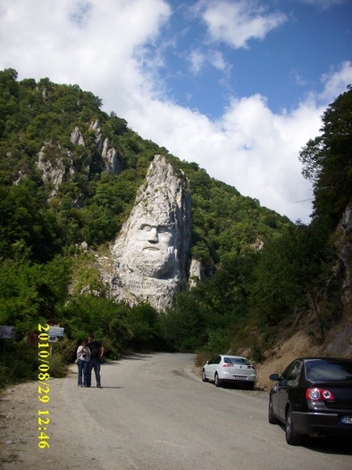 Decebal pe malul Dunarii - 8 LOCURI INCINTATOARE