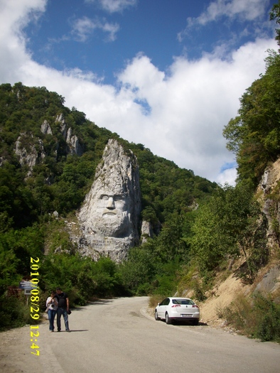 Decebal pe malul Dunarii - 8 LOCURI INCINTATOARE