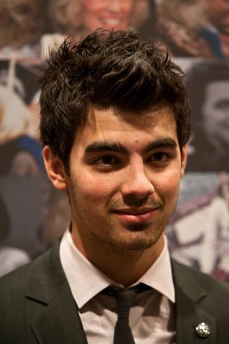 168745_129733293756996_128755540521438_191995_394640_n