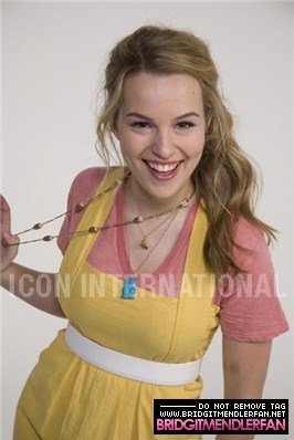 66367_168396153177176_168087523208039_611125_3972278_n - Bridgit Mendler